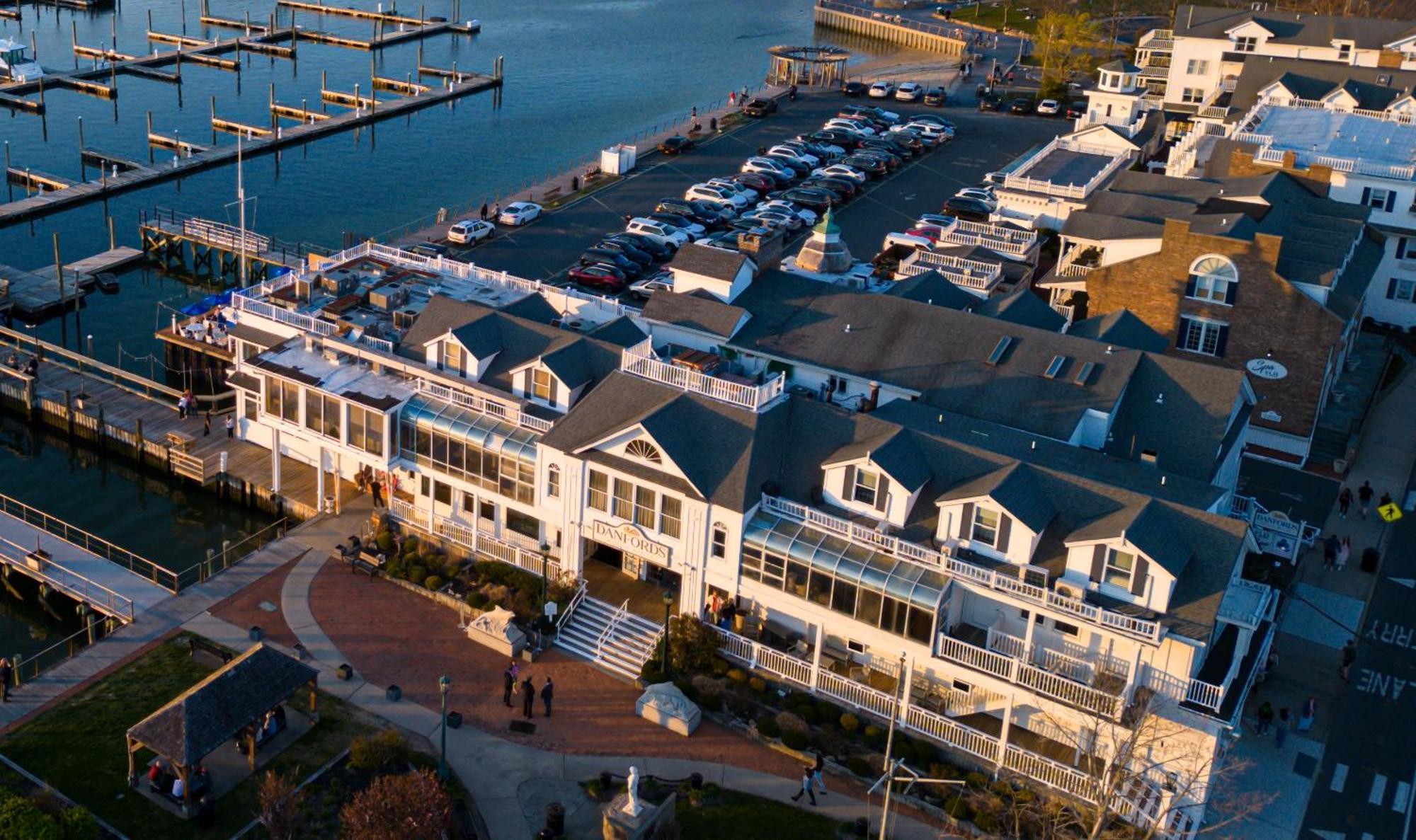 Danfords Hotel & Marina Порт Джефферсон Екстер'єр фото